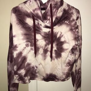 Women’s large Rue 21 cropped hoodie